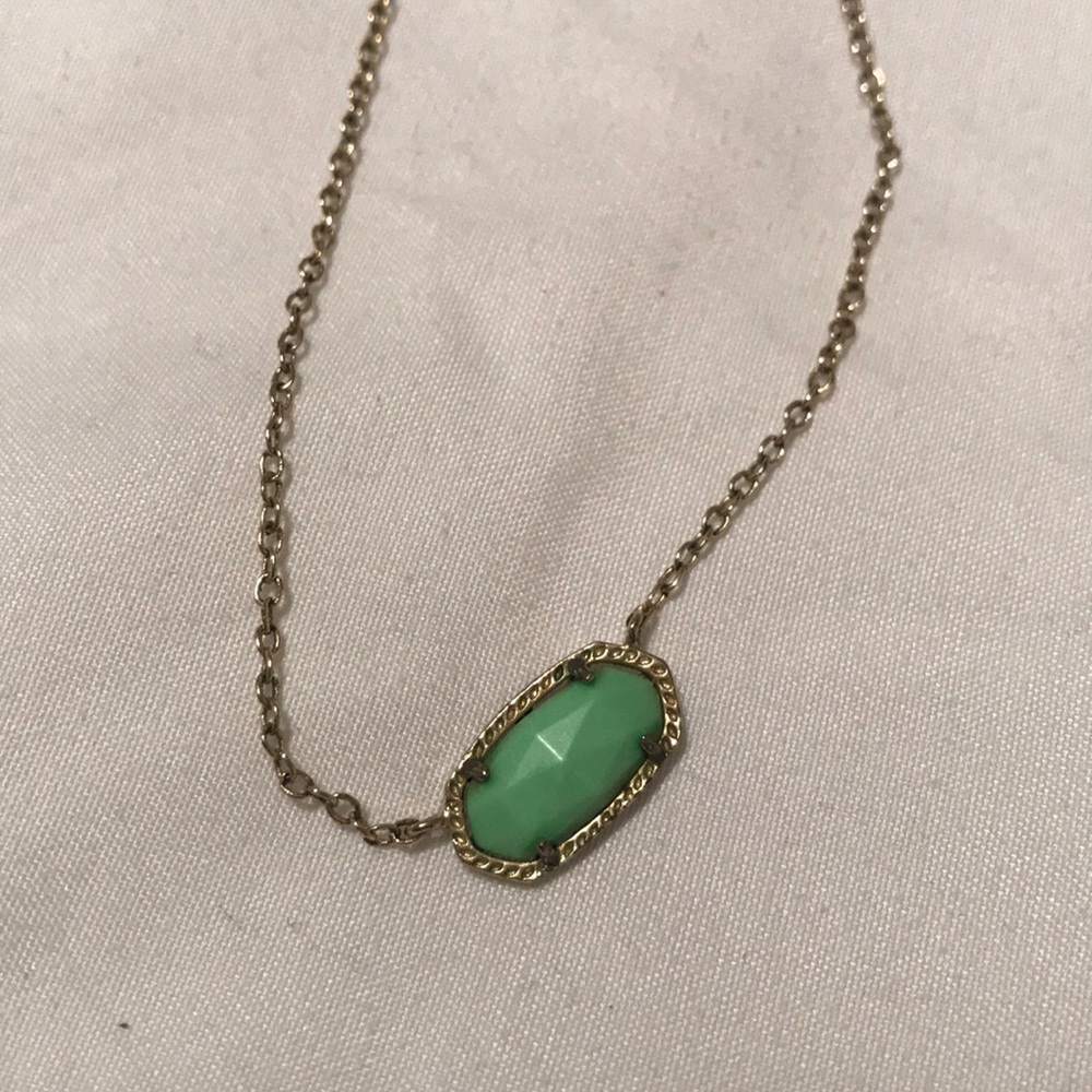 Kendra Scott necklace (mint)